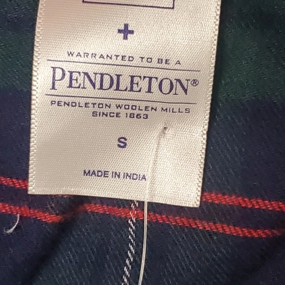 GAP x Pendleton Flannel Nightgown. Small - Picture 3 of 9